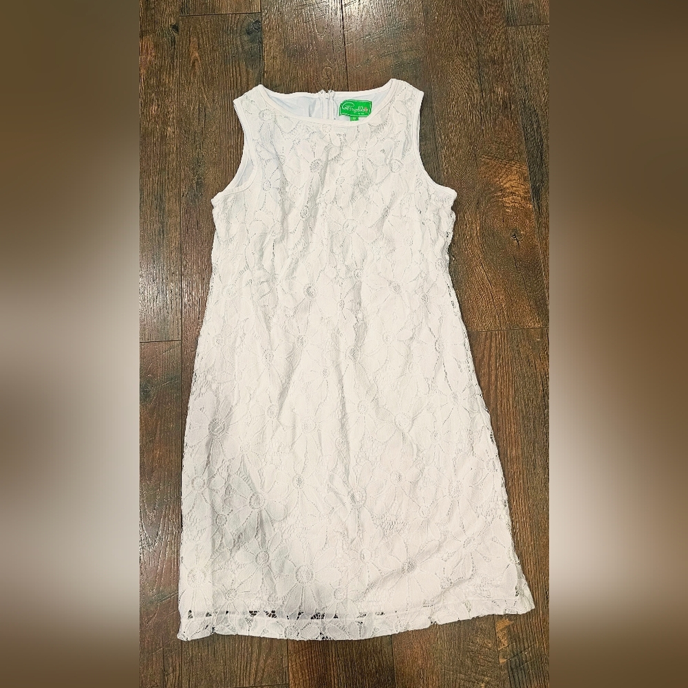 White Lace Sleeveless Dress